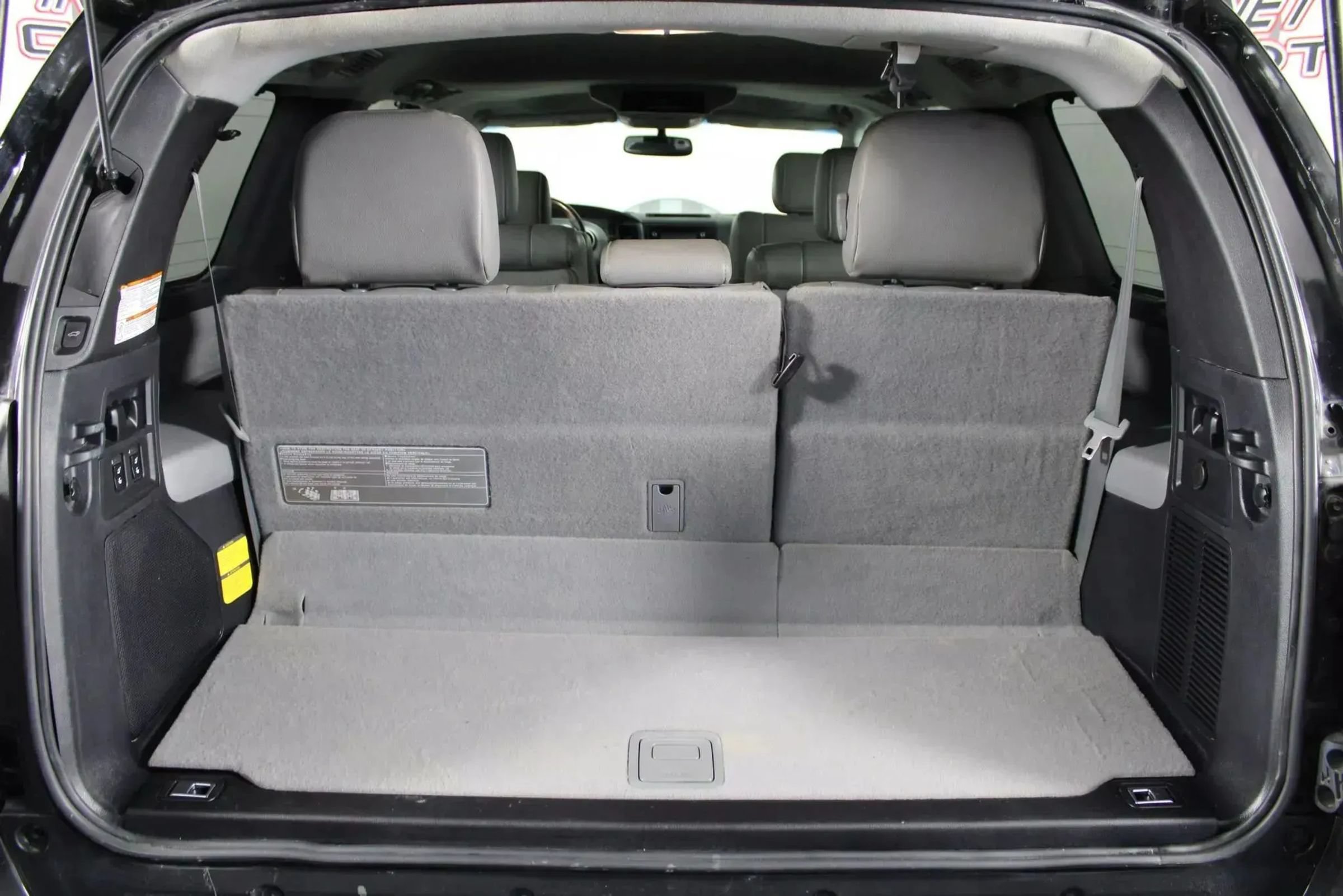 Used 2016 Toyota Sequoia Platinum AWD/4WD image 25