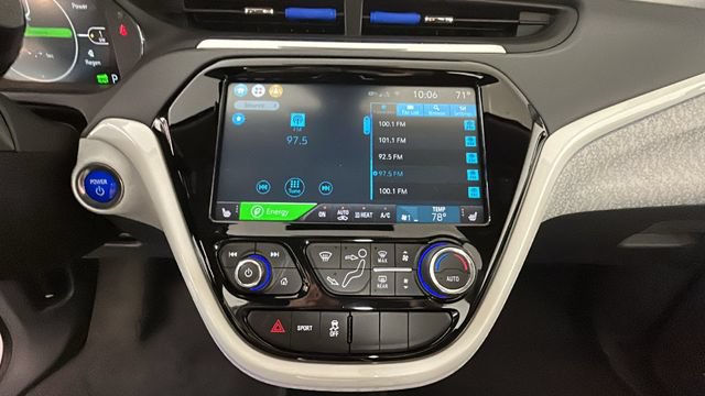 Used 2020 Chevrolet Bolt Premier w/ Infotainment Package FWD image 23