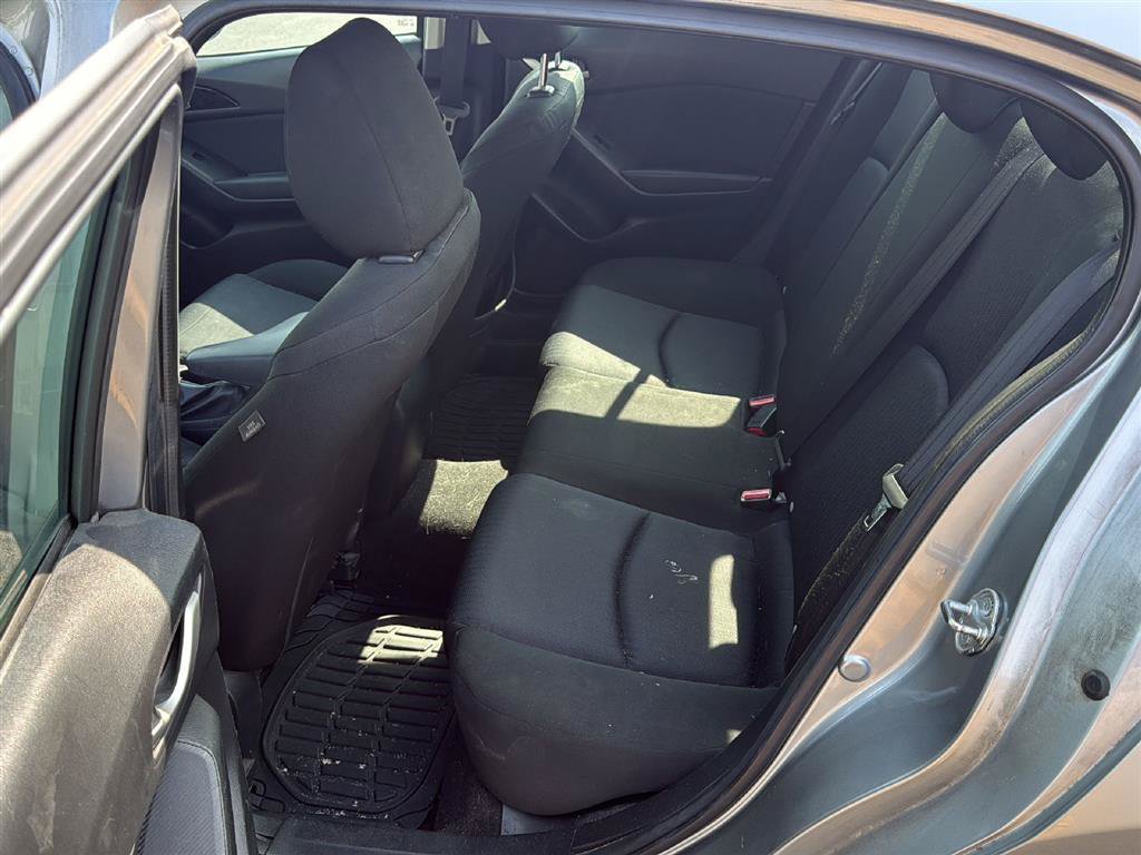 Used 2015 MAZDA MAZDA3 i Sport FWD image 15