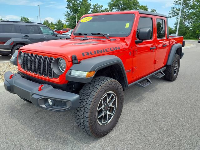 Used 2024 Jeep Gladiator Rubicon w/ Convenience Group AWD/4WD image 23