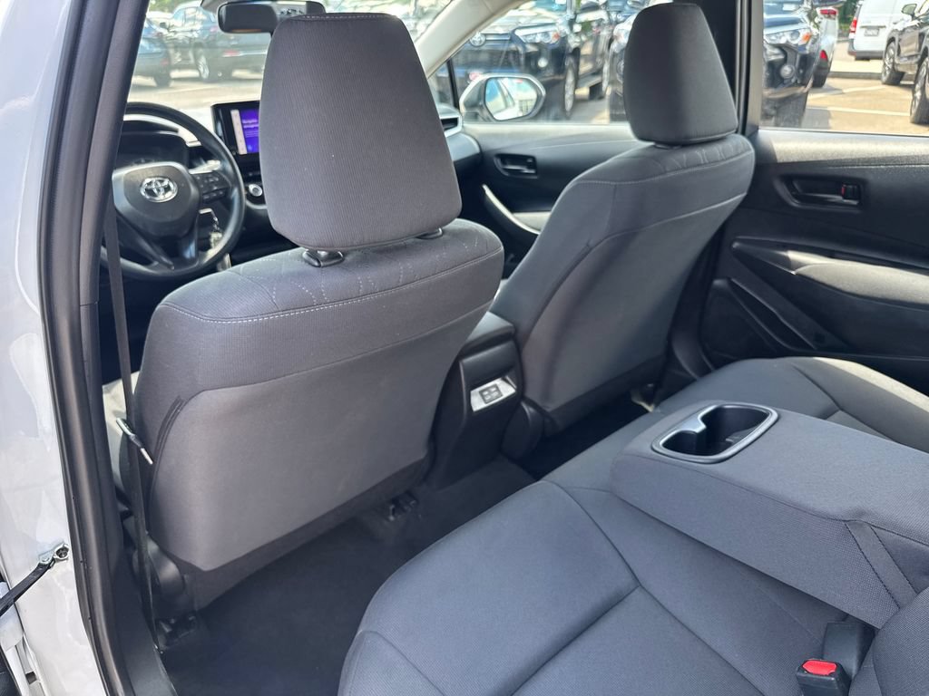 Used 2024 Toyota Corolla LE FWD image 37