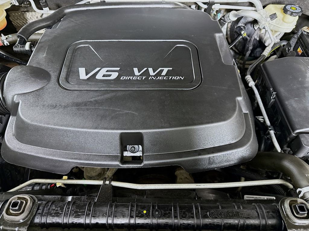 Used 2016 GMC Canyon SLE w/ SLE Convenience Package image 32