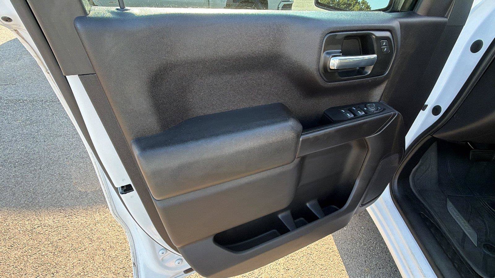 Used 2023 Chevrolet Silverado 1500 Custom Trail Boss AWD/4WD image 14