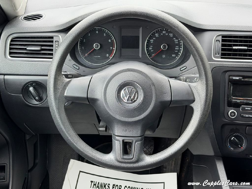 Used 2014 Volkswagen Jetta SE FWD image 17