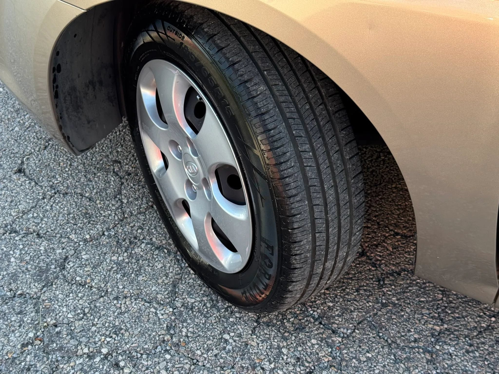 Used 2008 Kia Spectra EX FWD image 39