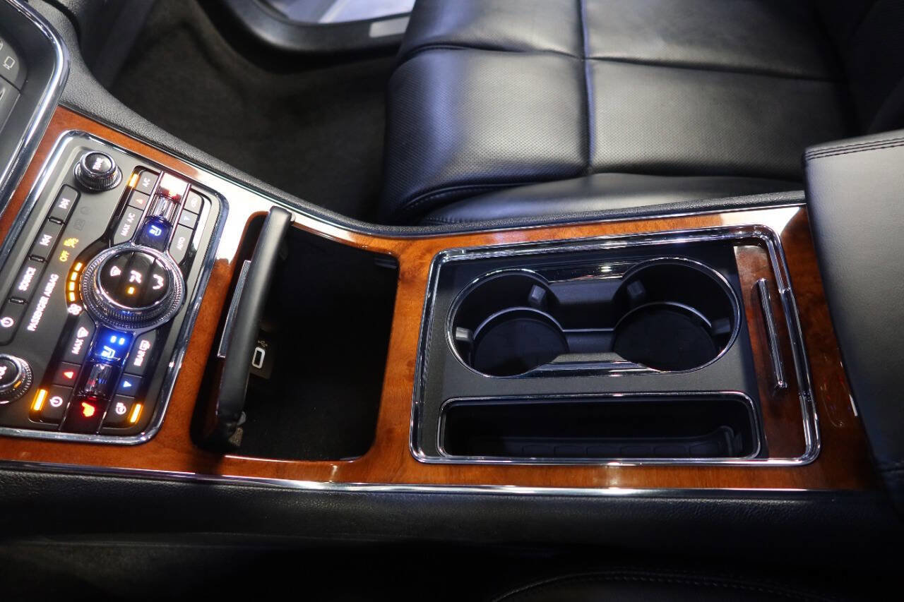 Used 2020 Lincoln Continental Reserve image 24
