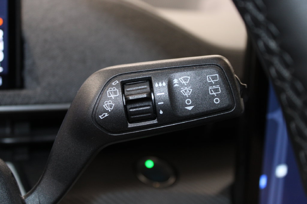 Used 2021 Ford Mustang Mach-E Premium RWD image 24