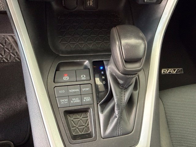 Certified 2023 Toyota RAV4 LE AWD/4WD image 20