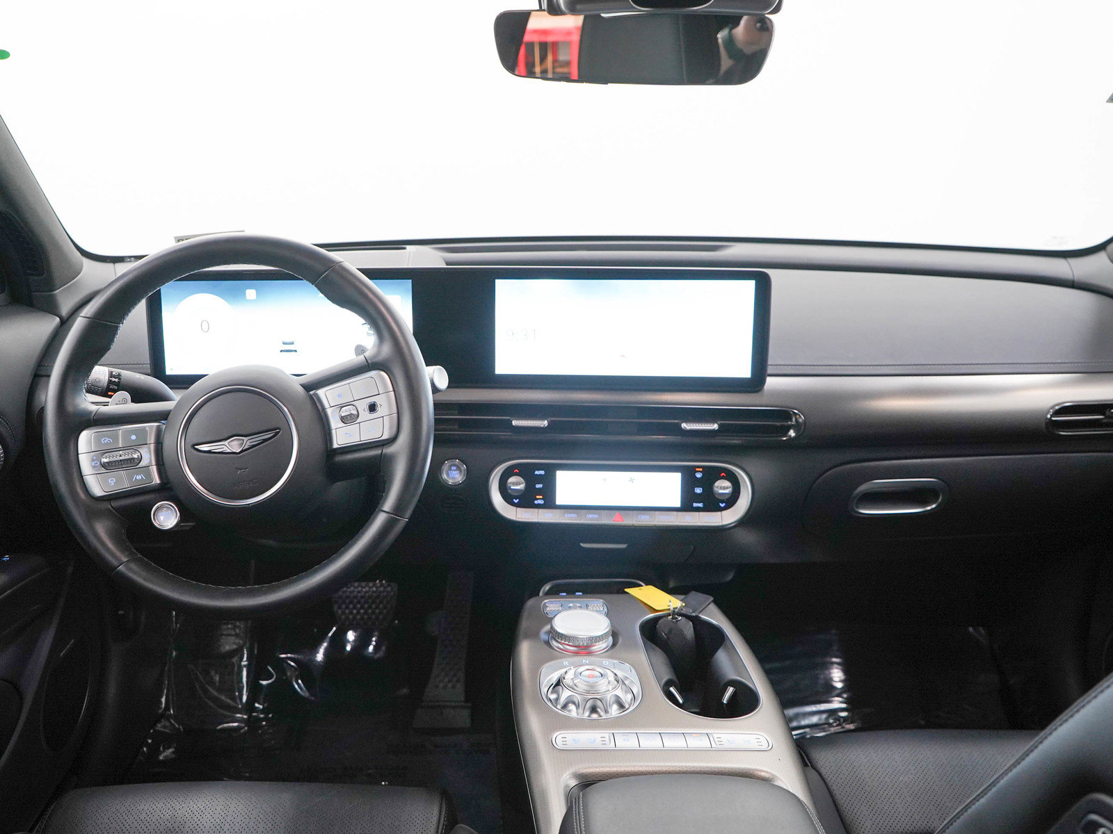 Used 2023 Genesis GV60 Advanced AWD/4WD image 17
