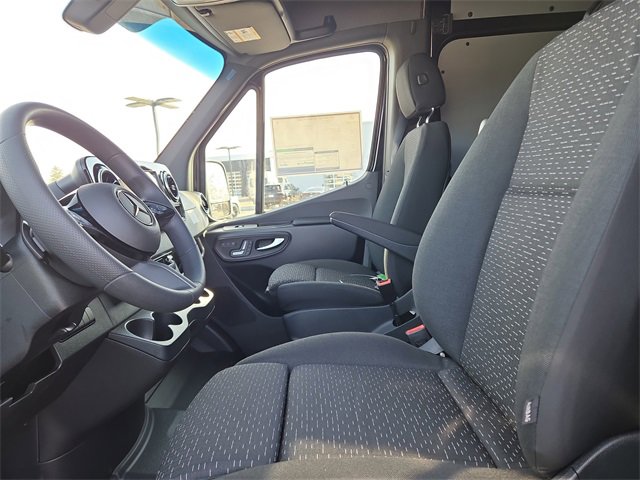 New 2026 Mercedes-Benz Sprinter 2500 image 23