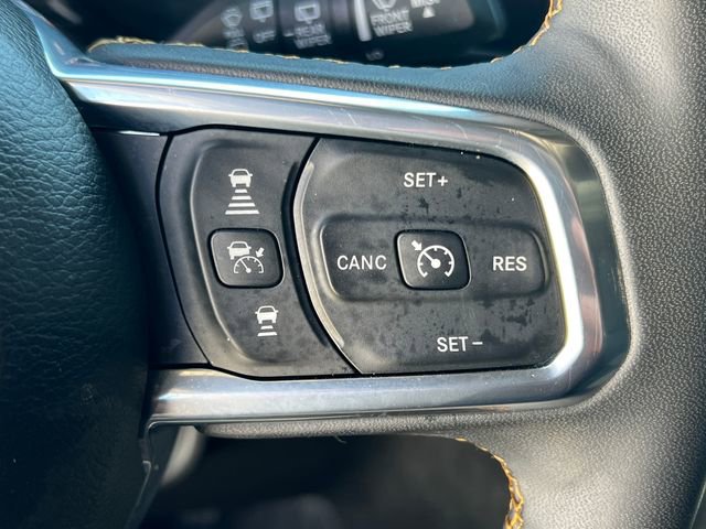 Used 2024 Jeep Wrangler Unlimited Sahara image 21
