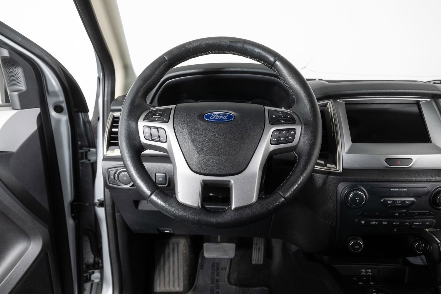 Used 2020 Ford Ranger XLT w/ Equipment Group 301A Mid image 33