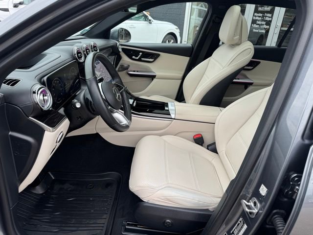 Used 2023 Mercedes-Benz GLC 300 GLC 300 image 26