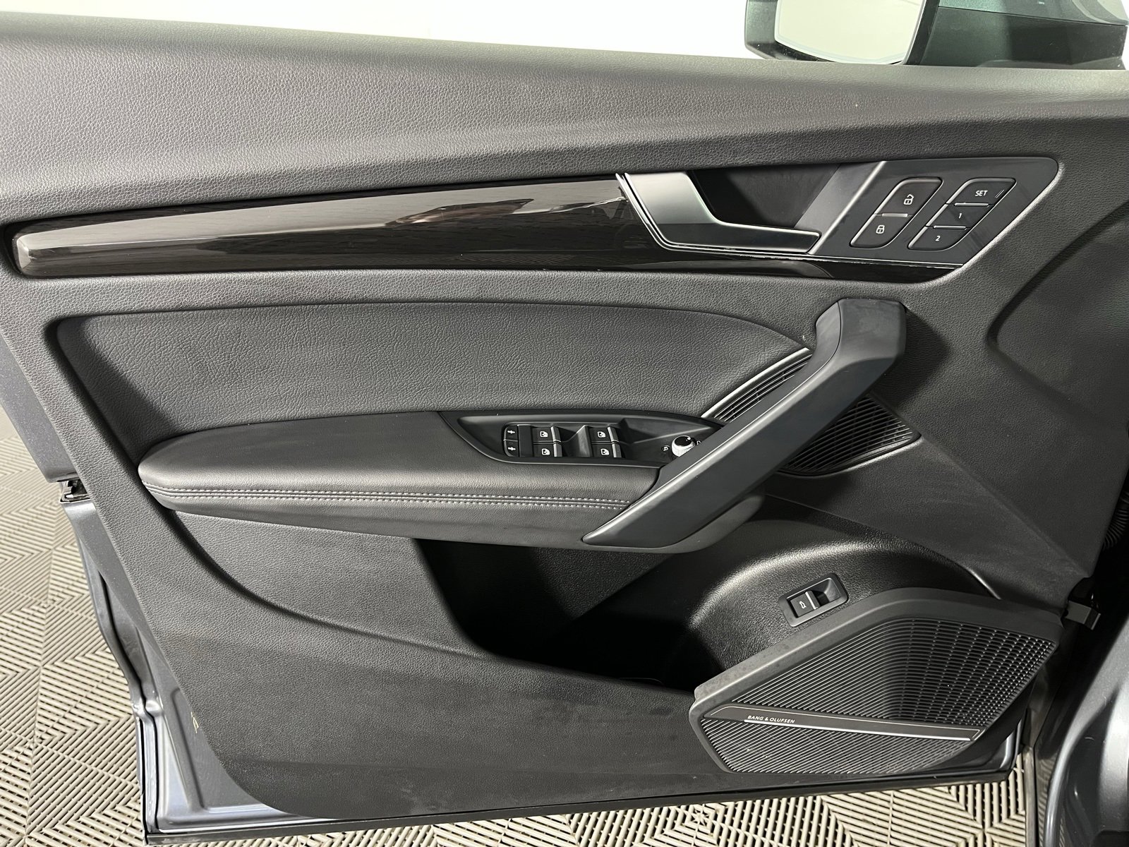 Used 2020 Audi Q5 2.0T Premium Plus image 19