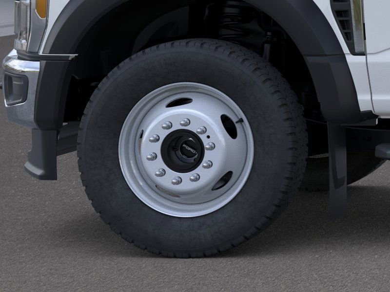 New 2025 Ford F450 XL w/ XL Chrome Package image 19