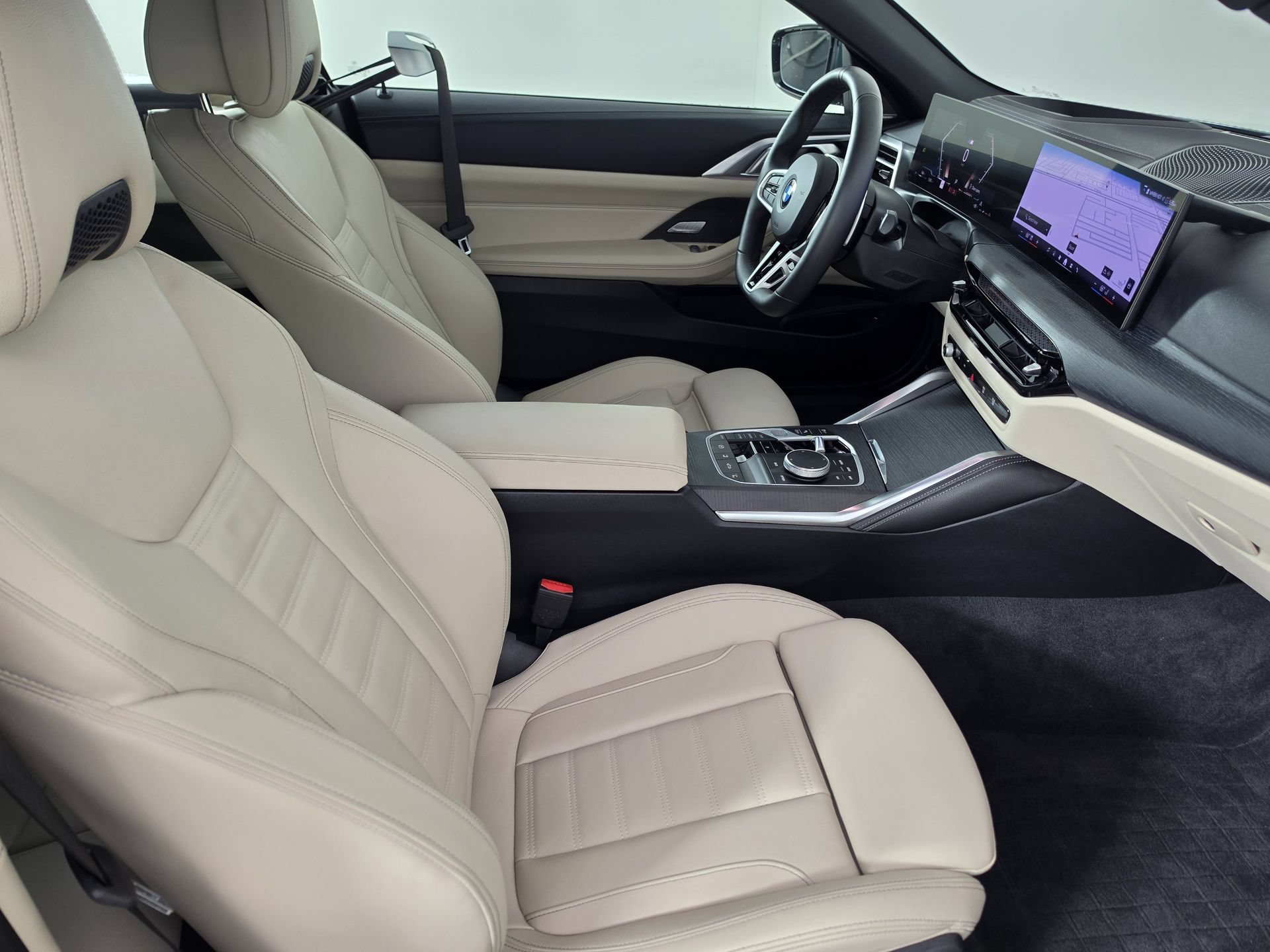 Used 2026 BMW 430i Convertible w/ M Sport Package RWD image 22