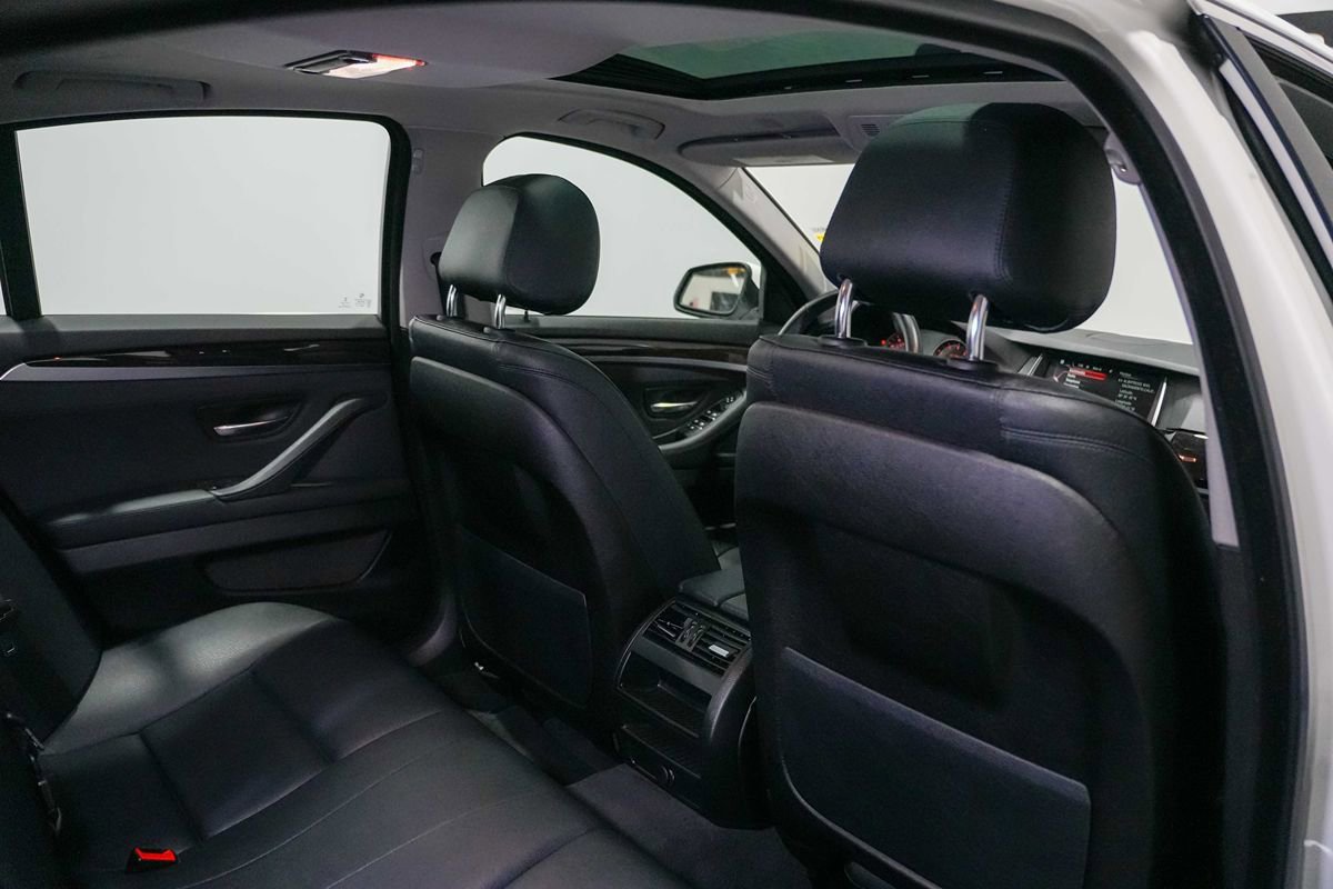Used 2015 BMW 528i Sedan RWD image 21