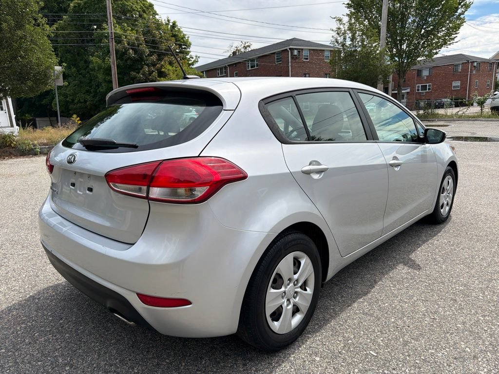 Used 2017 Kia Forte LX FWD image 6