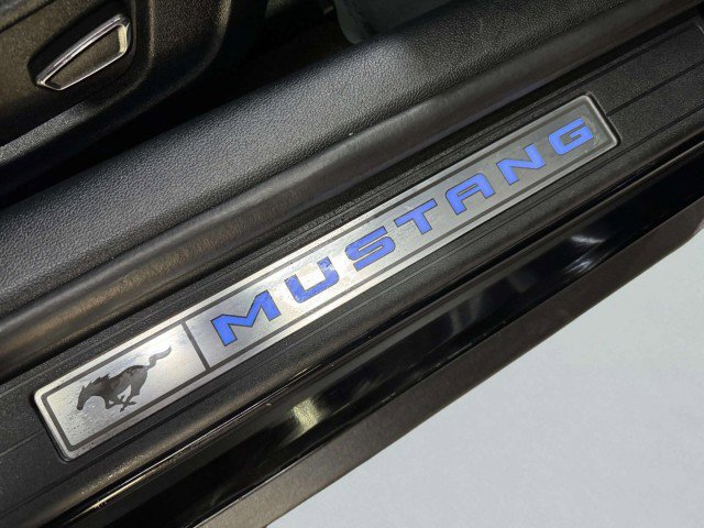 Used 2016 Ford Mustang Premium image 42