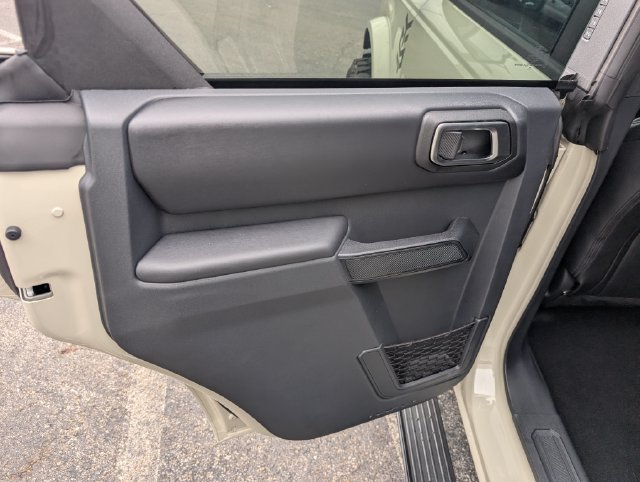 New 2026 Ford Bronco Outer Banks AWD/4WD image 11