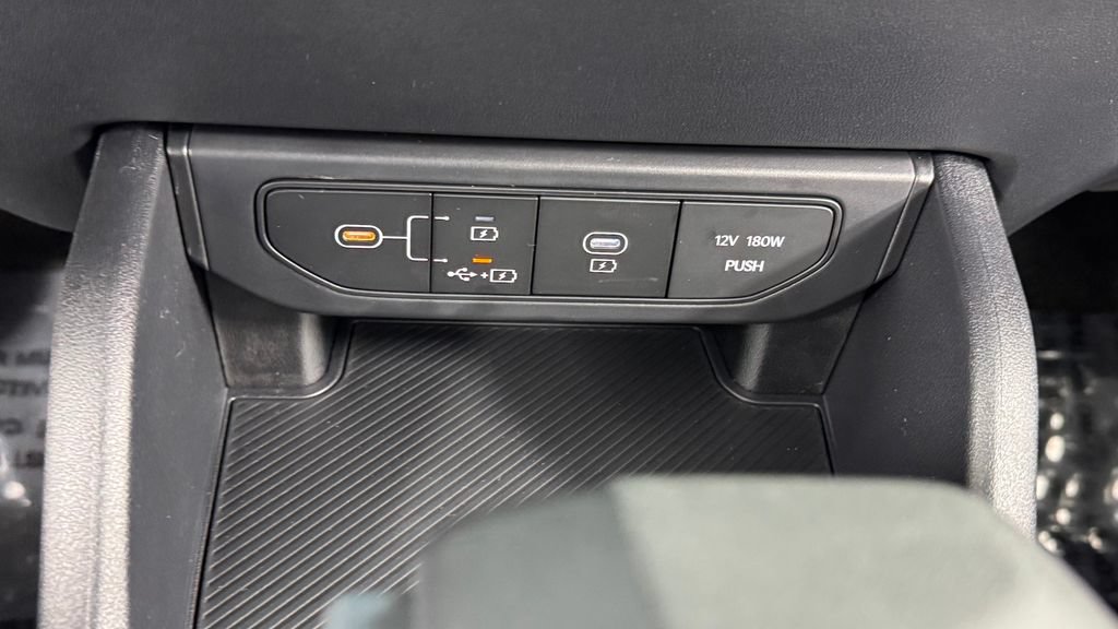 New 2026 Kia K4 FWD image 25