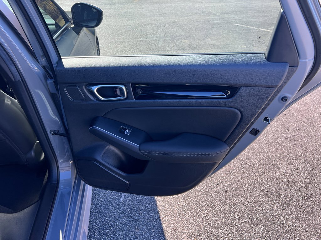 Certified 2025 Honda Civic Sport Touring image 28