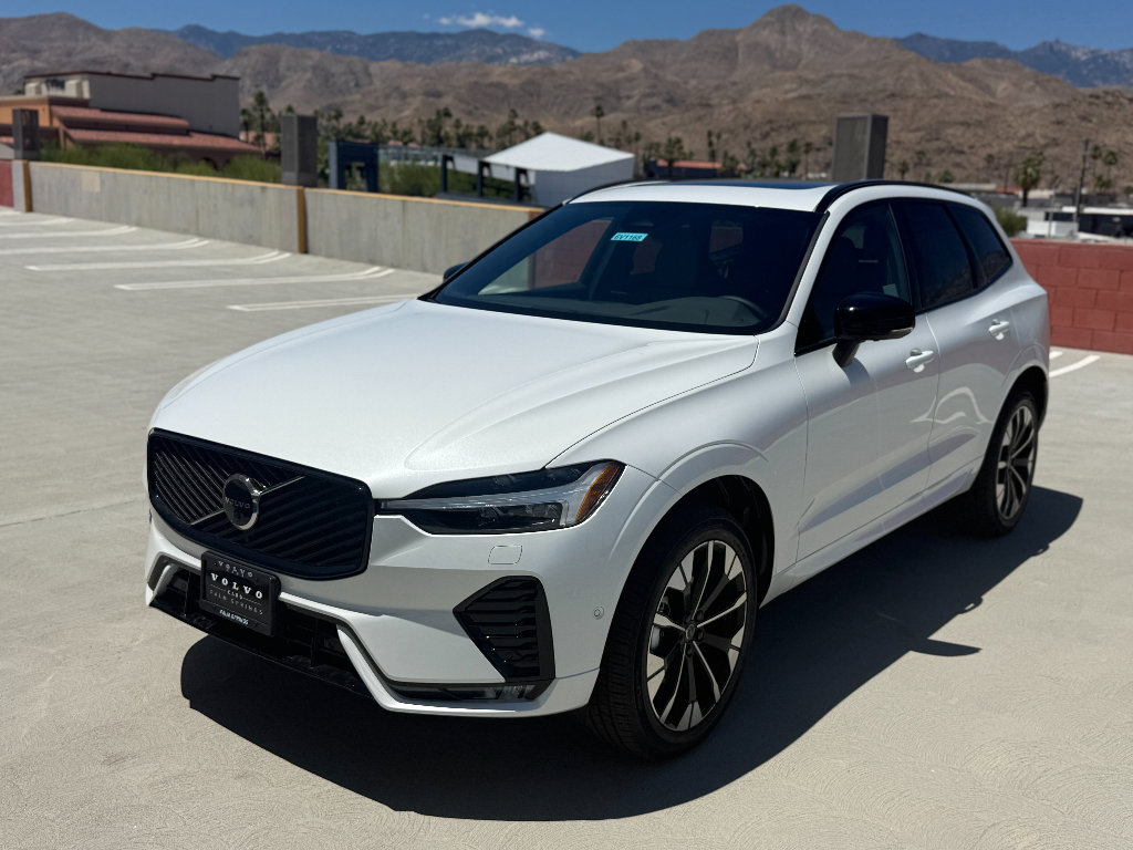 New 2026 Volvo XC60 B5 Plus w/ Climate Package AWD/4WD image 3