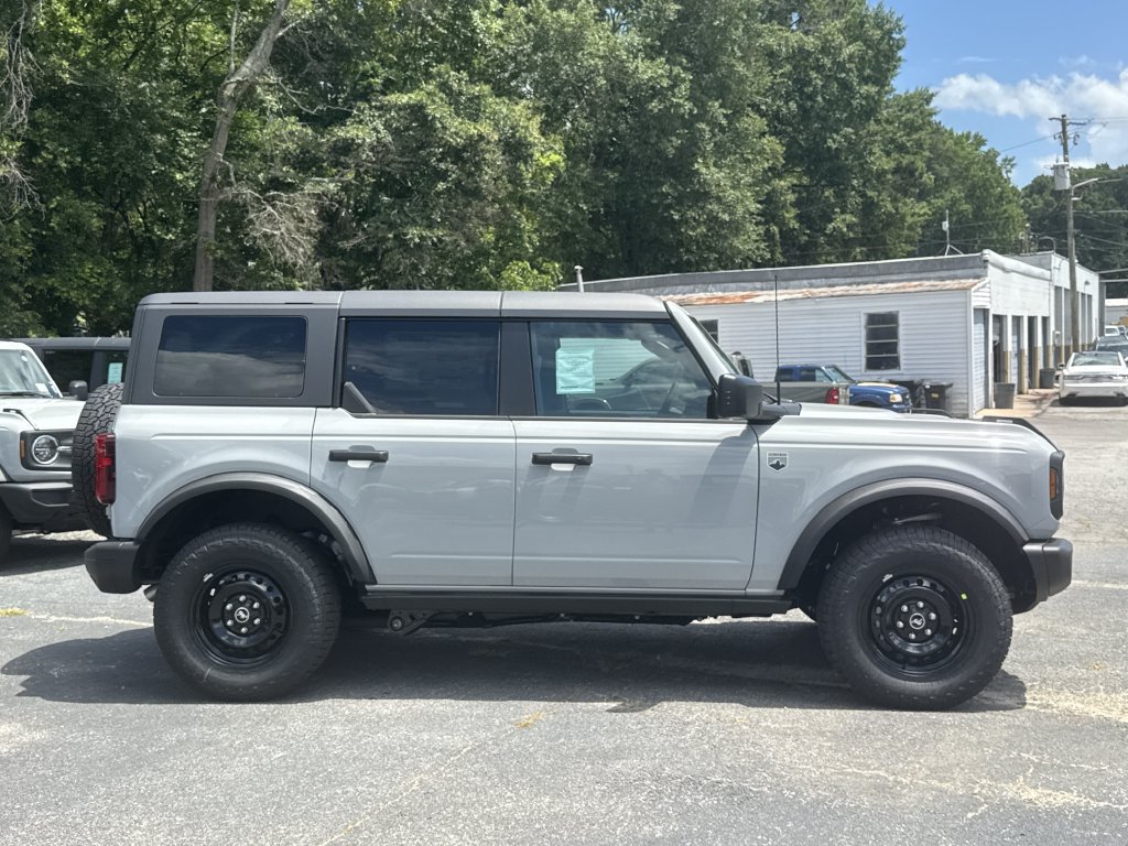 New 2026 Ford Bronco Big Bend w/ Black Diamond Package AWD/4WD image 8