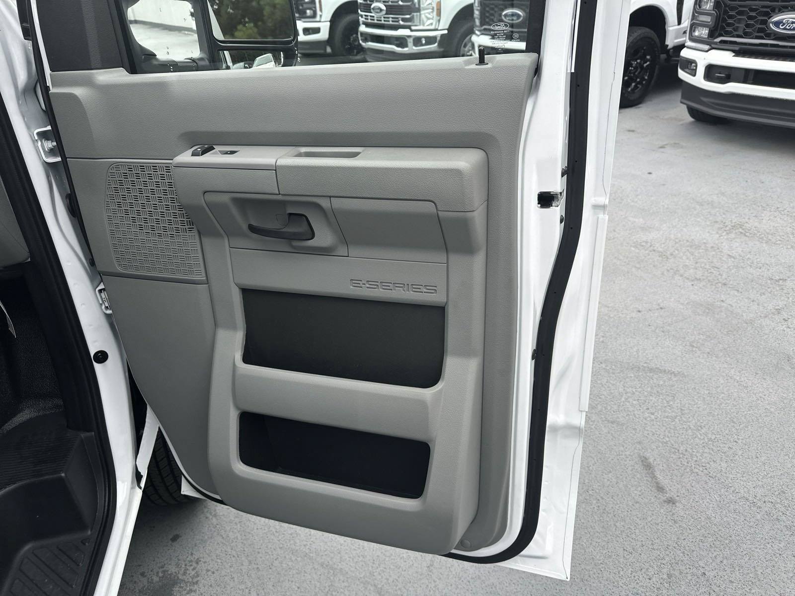 New 2025 Ford E-350 and Econoline 350 Super Duty w/ Power Equipment Group RWD image 14