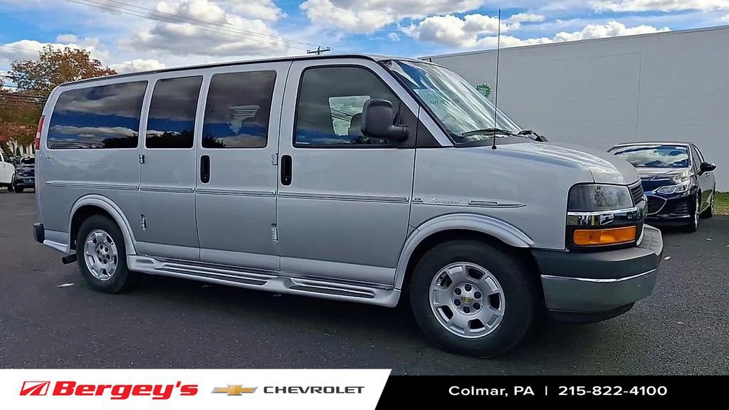 Used 2014 Chevrolet Express 1500 image 2