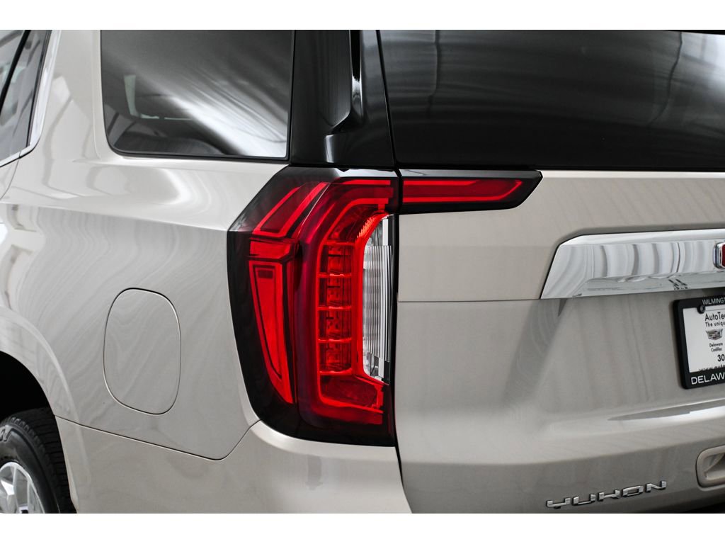 Used 2022 GMC Yukon SLT w/ SLT Luxury Package AWD/4WD image 25