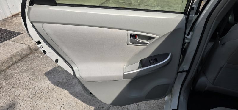 Used 2012 Toyota Prius Three FWD image 30