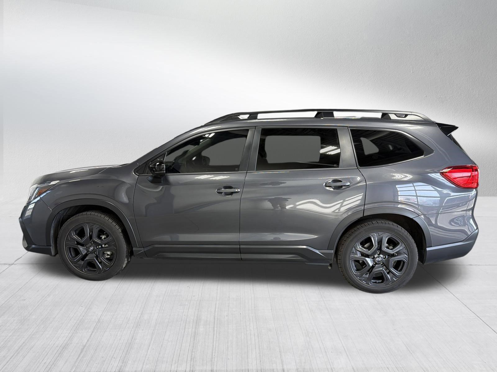 Certified 2024 Subaru Ascent Onyx Edition Limited AWD/4WD image 4