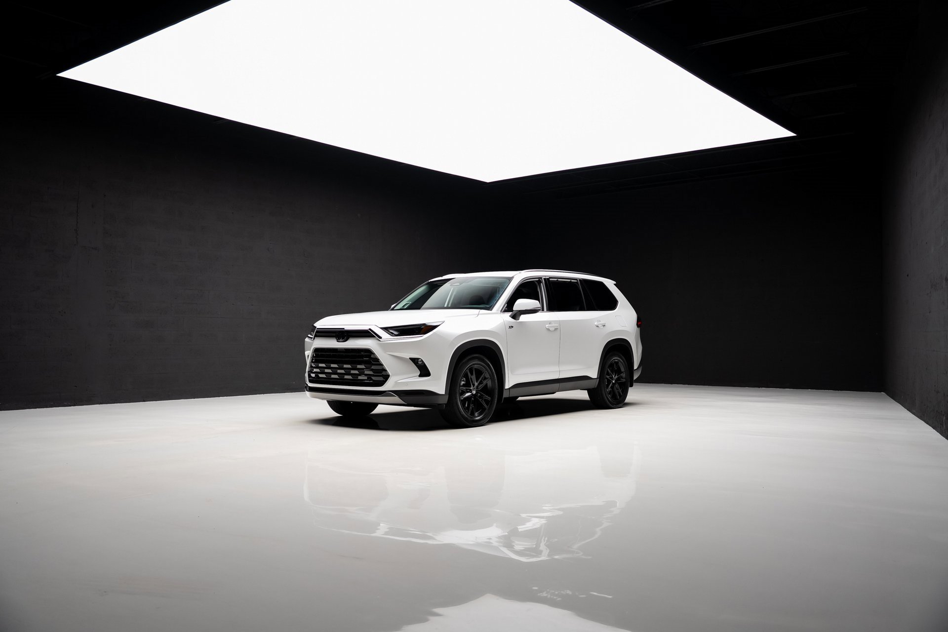 Used 2024 Toyota Grand Highlander XLE image 81