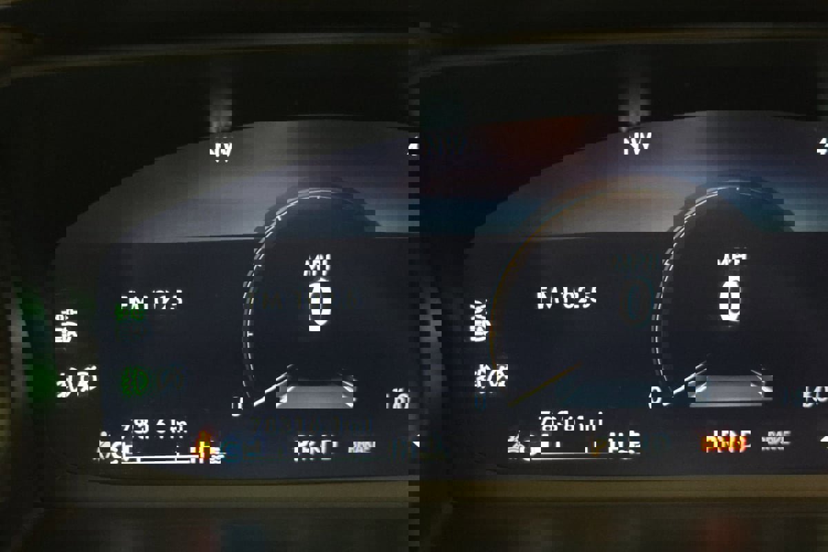 Used 2021 Lincoln Aviator Reserve w/ Class IV Trailer Tow Package image 13