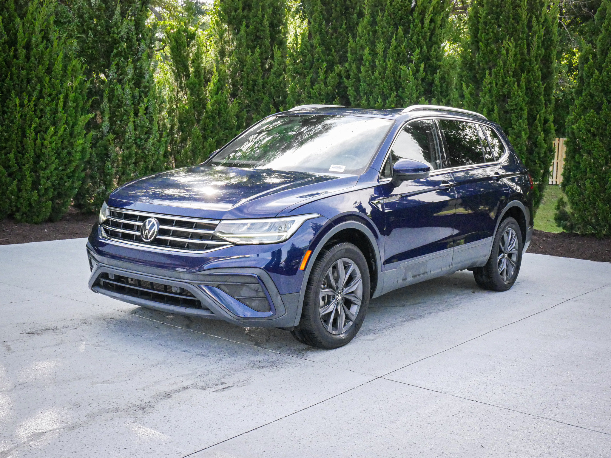 Used 2022 Volkswagen Tiguan SE AWD/4WD image 5