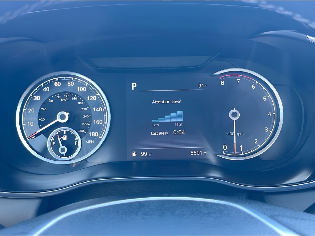 Used 2023 Genesis G70 2.0T AWD/4WD image 12