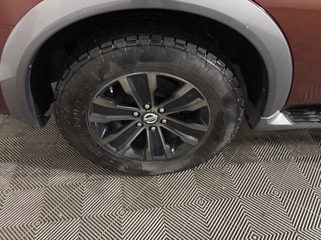 Used 2017 Nissan Armada Platinum w/ Interior Lighting Package image 54