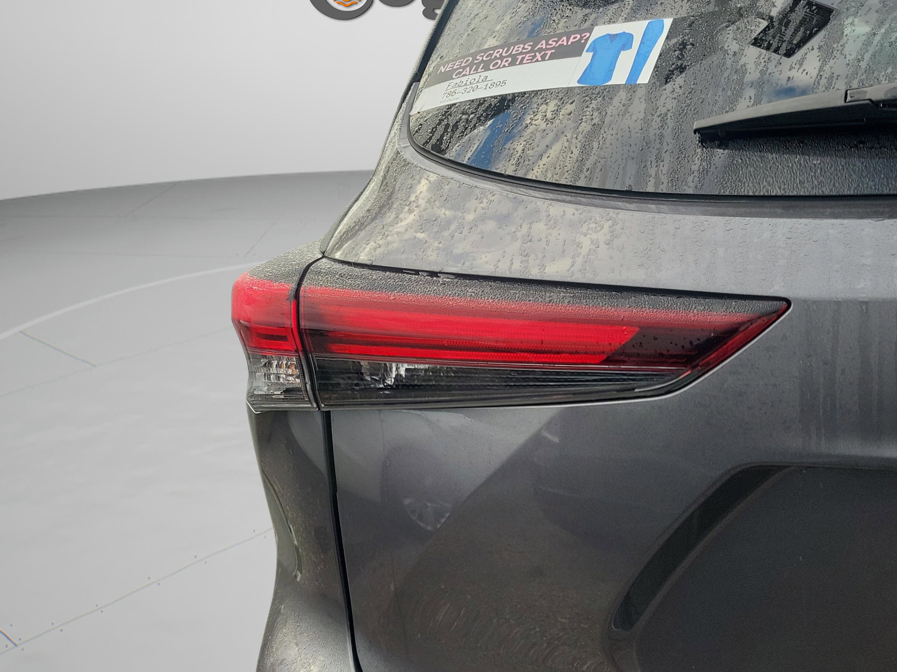 Used 2025 Toyota Highlander XSE image 15