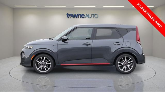 Used 2022 Kia Soul Turbo image 2