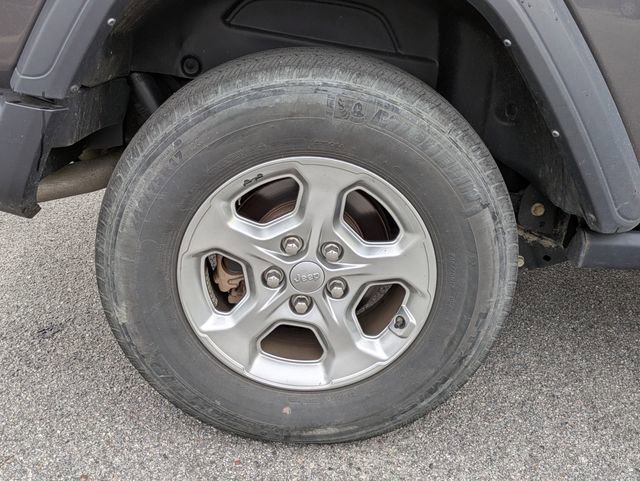 Used 2021 Jeep Wrangler Willys image 9