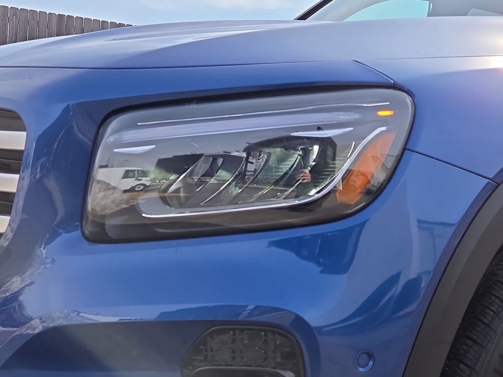 Certified 2026 Mercedes-Benz GLB 250 GLB 250 image 10