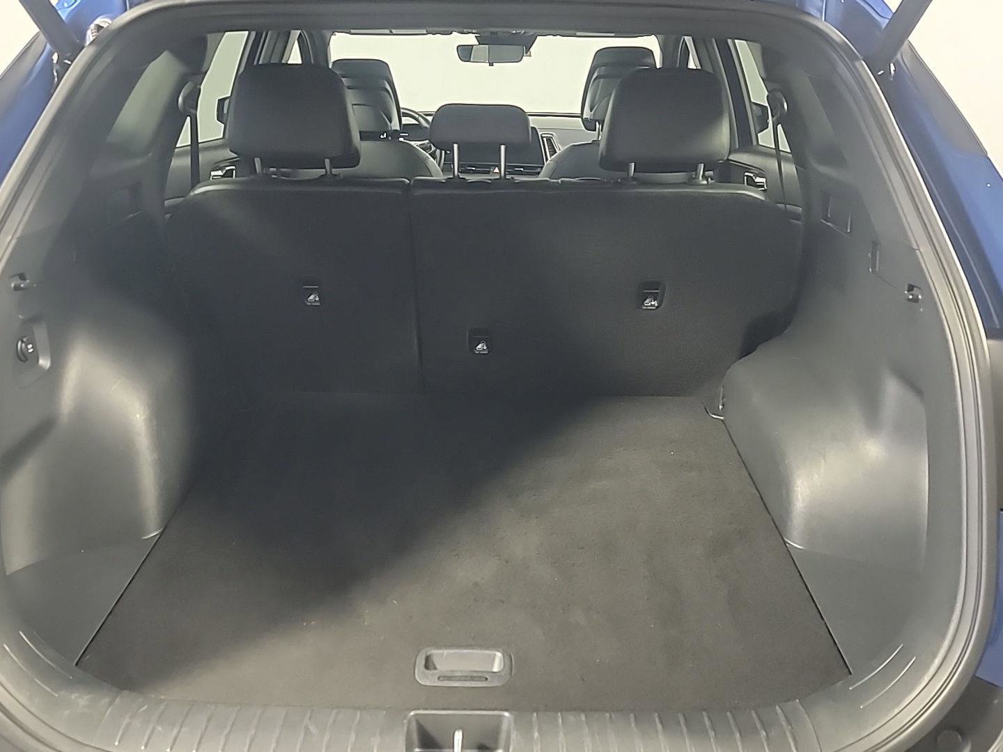 Used 2023 Kia Sportage X-Line w/ X-Line Premium Package image 9