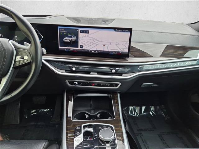 Used 2025 BMW X5 xDrive50e AWD/4WD image 15