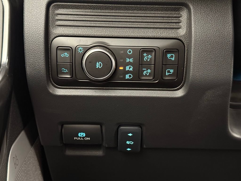 Used 2026 Ford F350 Platinum AWD/4WD image 10