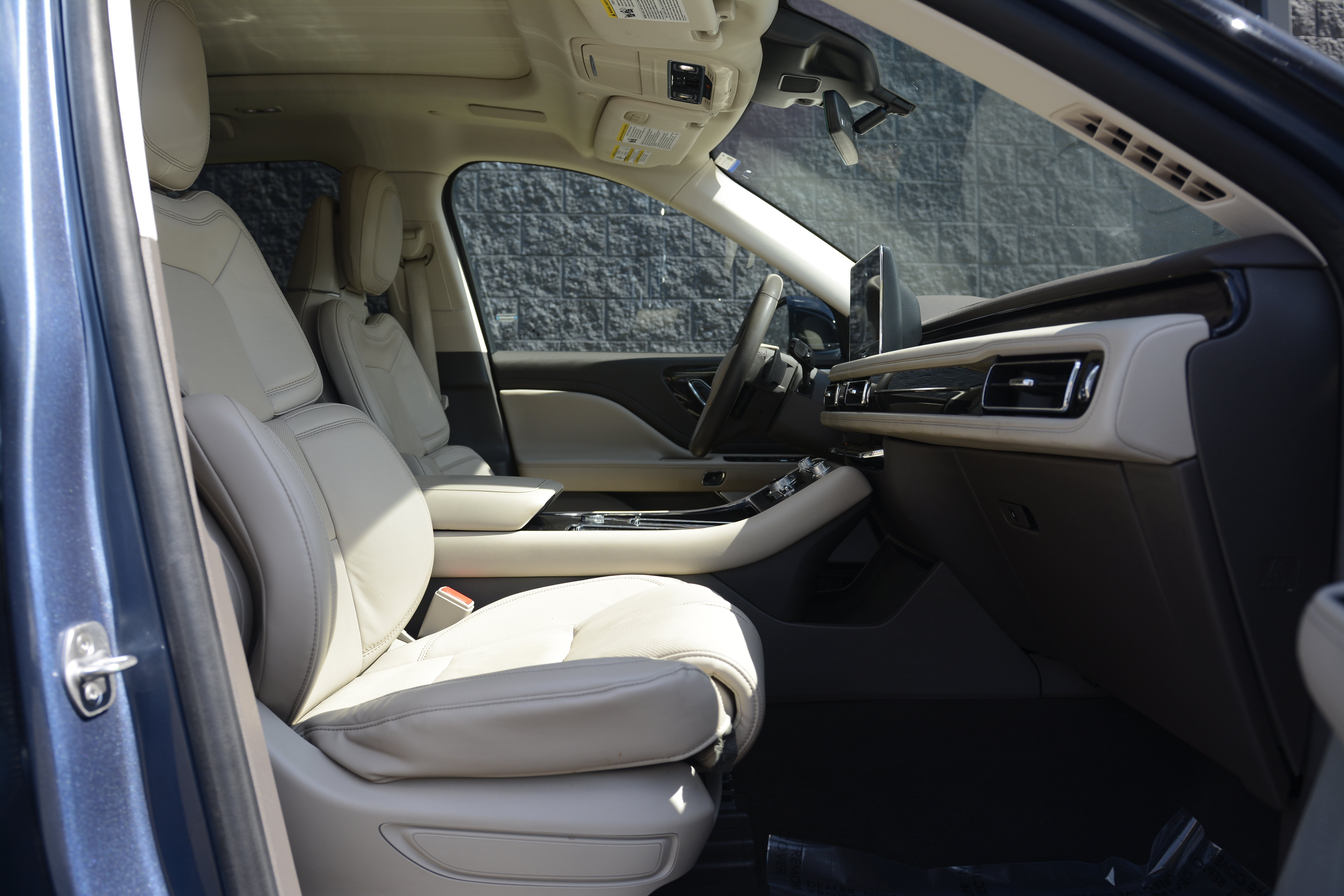 Used 2020 Lincoln Aviator Reserve w/ Equipment Group 202A AWD/4WD image 63