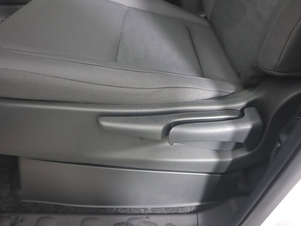 New 2026 Nissan Frontier S image 17