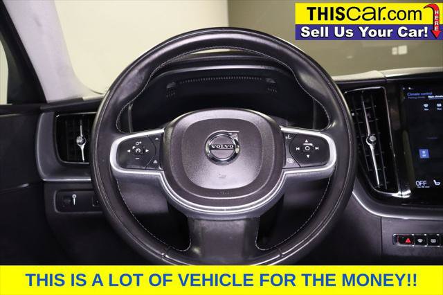 Used 2019 Volvo XC60 T5 Momentum w/ Premium Package FWD image 14