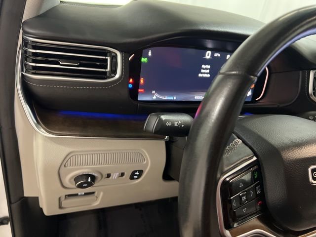 Used 2022 Jeep Grand Wagoneer Series I w/ Flexible Seating Group image 14