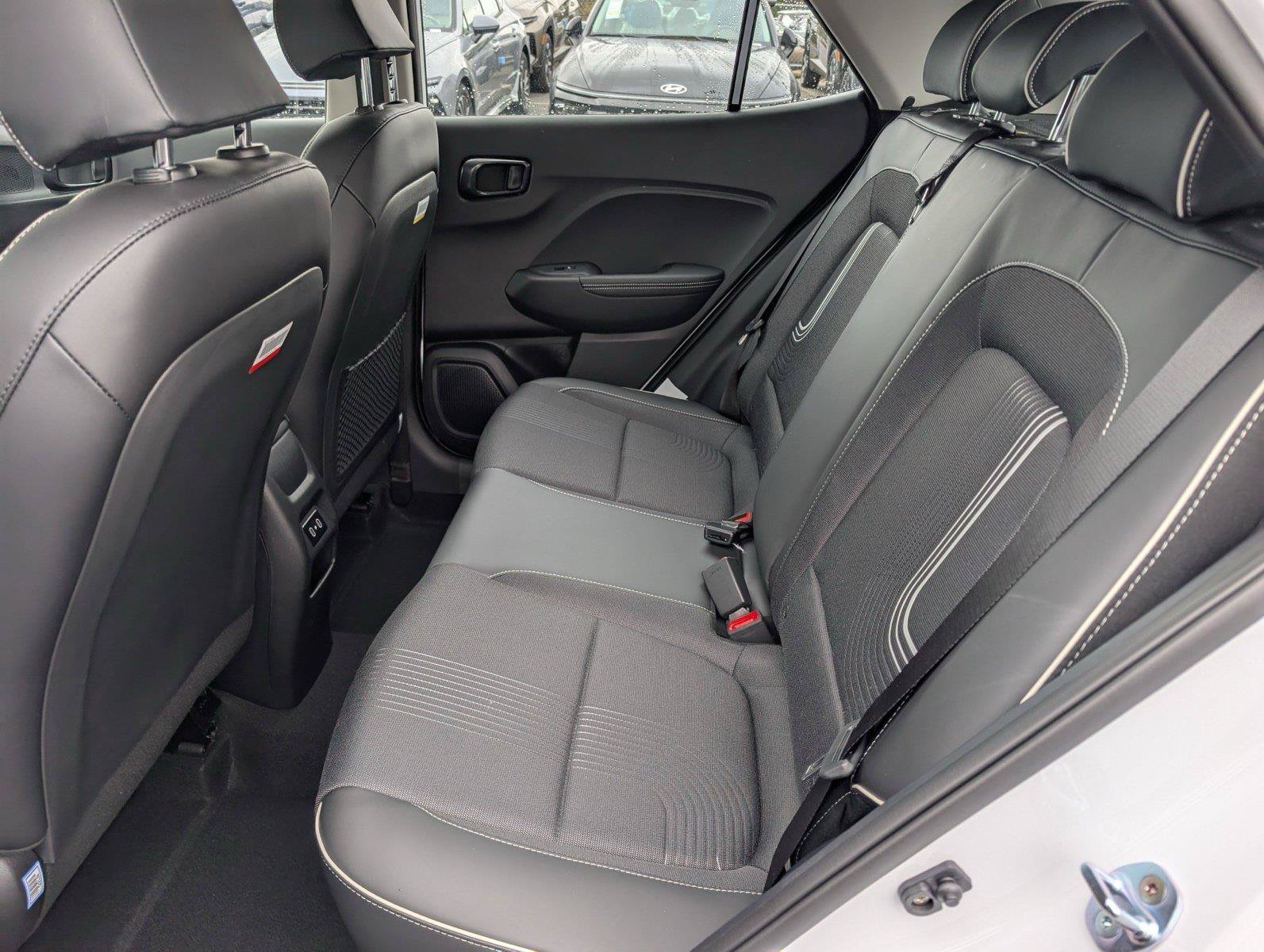 New 2026 Hyundai Venue SEL FWD image 10